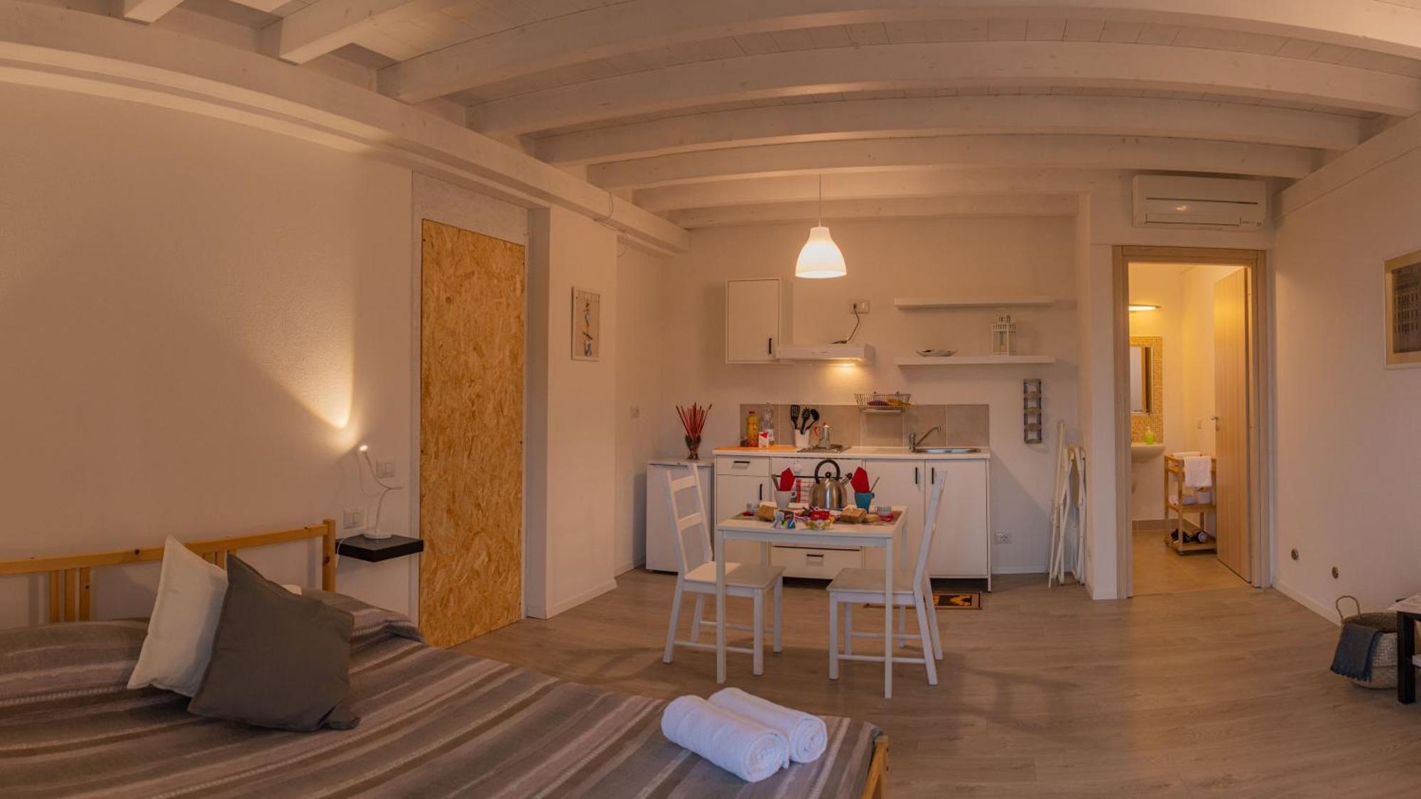 Agriturismo Orto Dei Rolli โมเนเลีย ห้อง รูปภาพ