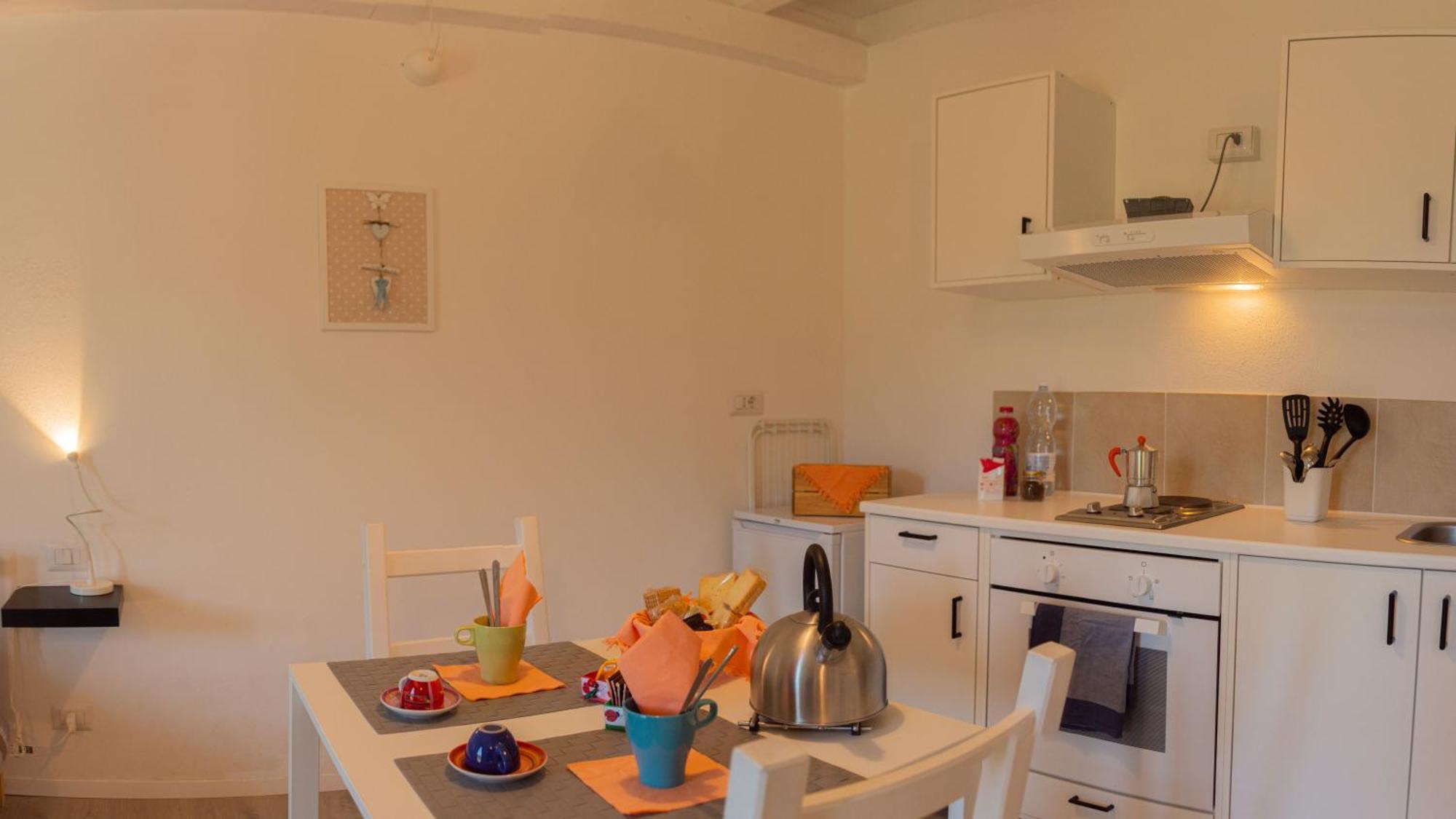 Agriturismo Orto Dei Rolli โมเนเลีย ห้อง รูปภาพ